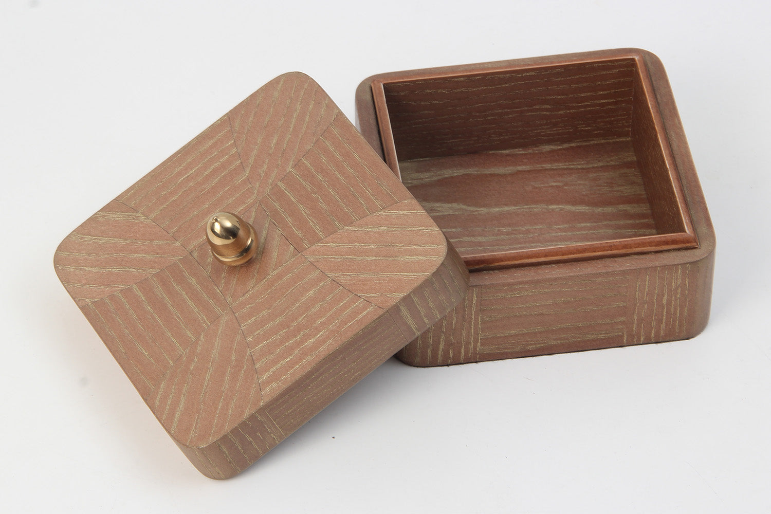 Oak-lined interior artisan jewellery box