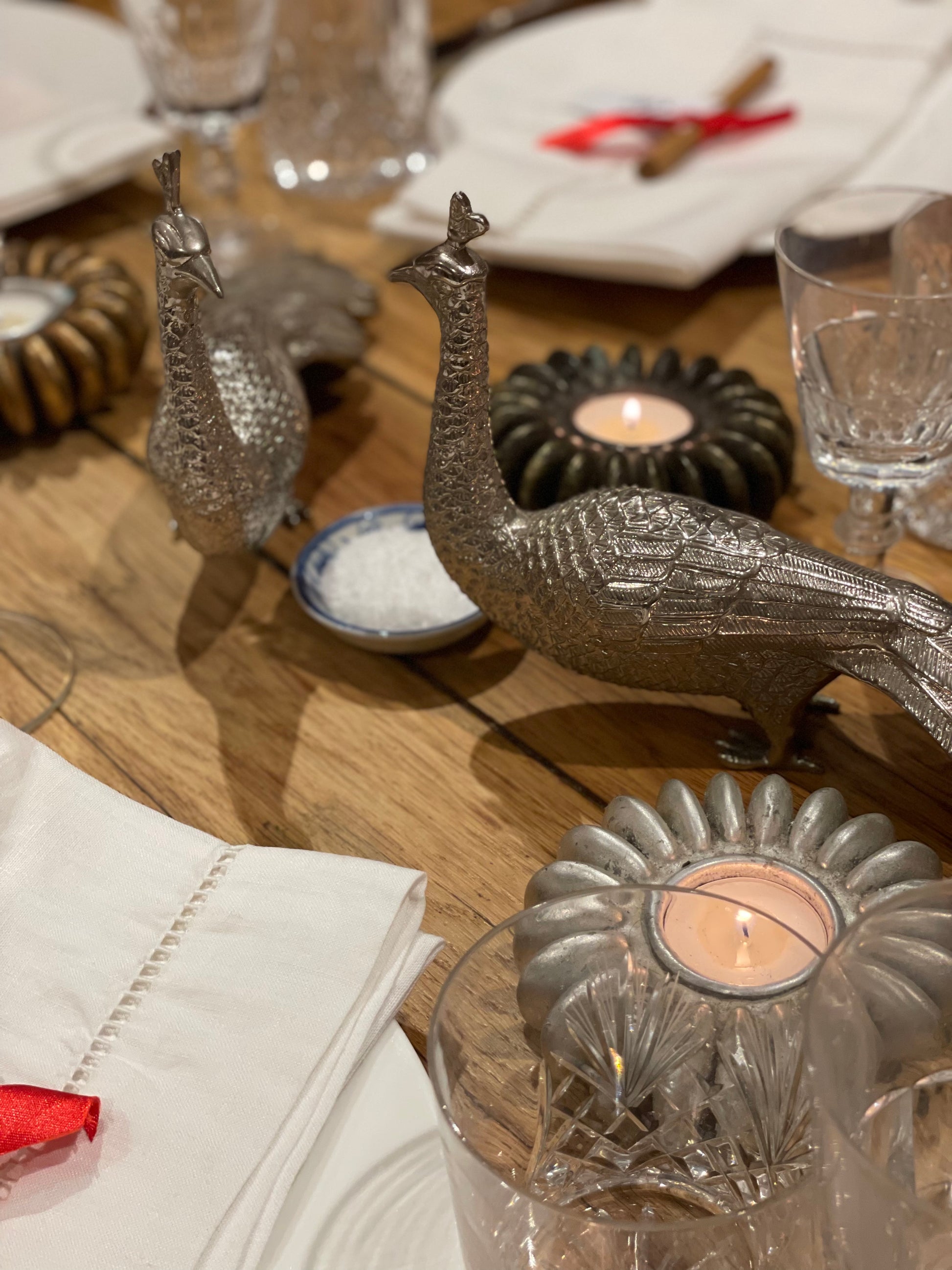 Dining table Centerpiece Peacocks