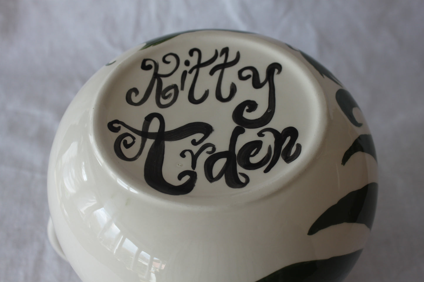 Ceramic Curvy Jug Kitty Arden