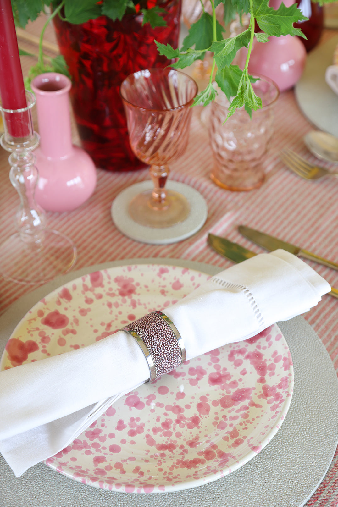 Napkin Rings in Mulberry Shagreen