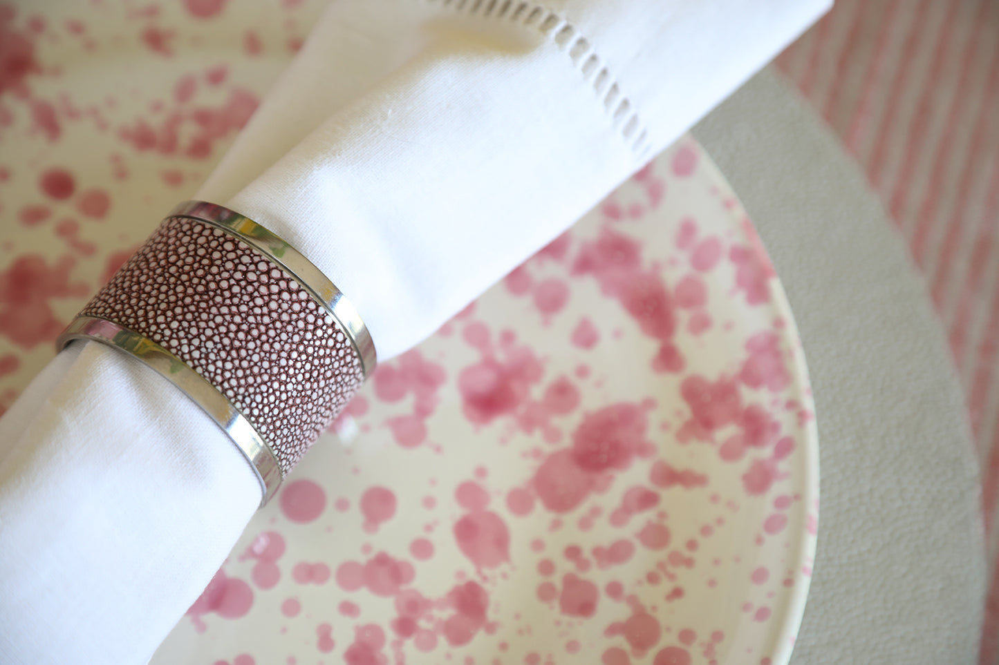 Napkin Rings in Mulberry Shagreen