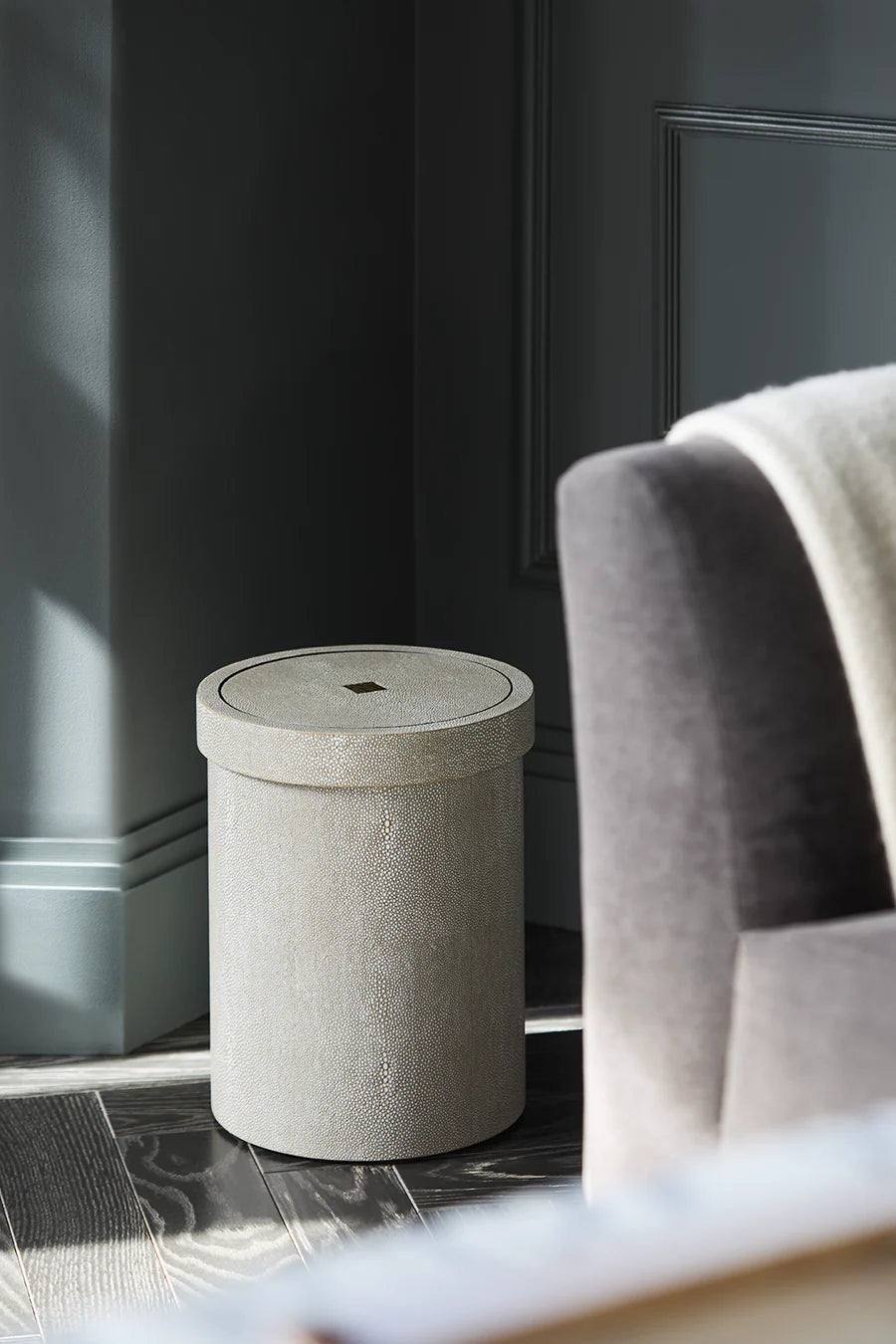 waste paper bin with filp lid by Rachel Winham