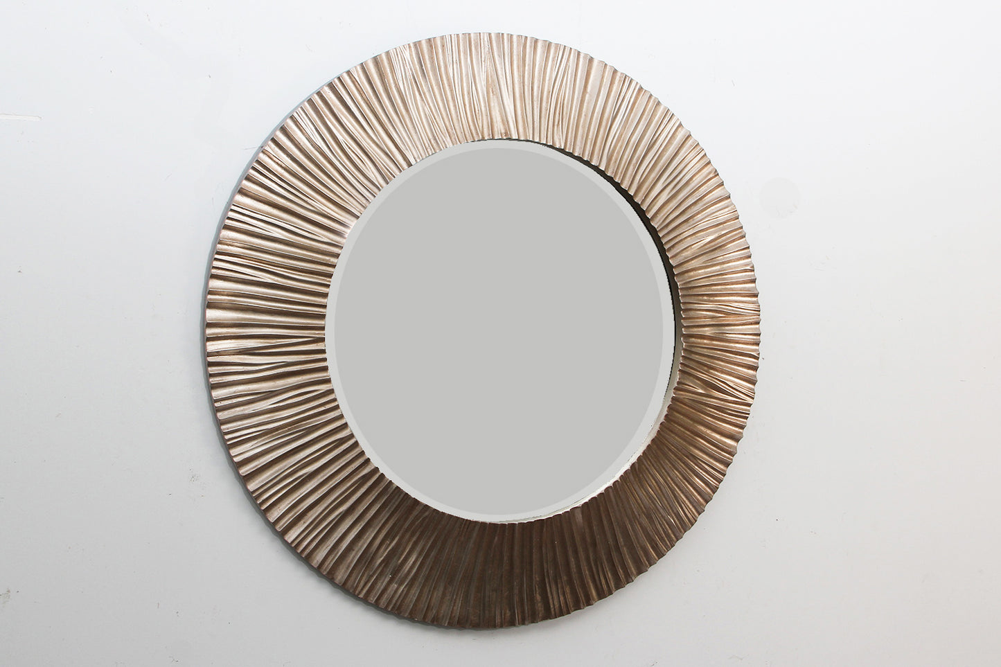 Round wall mirror Antique silver round wall mirror