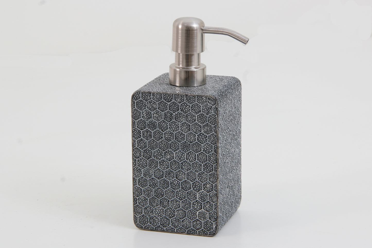 Shagreen soap pump Forwood Design grey soap pump