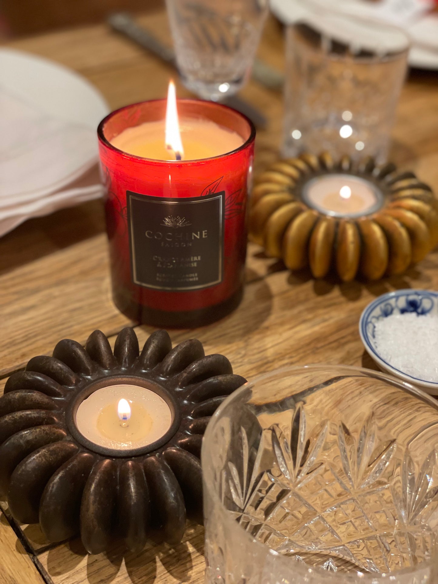 Seed tealight holders