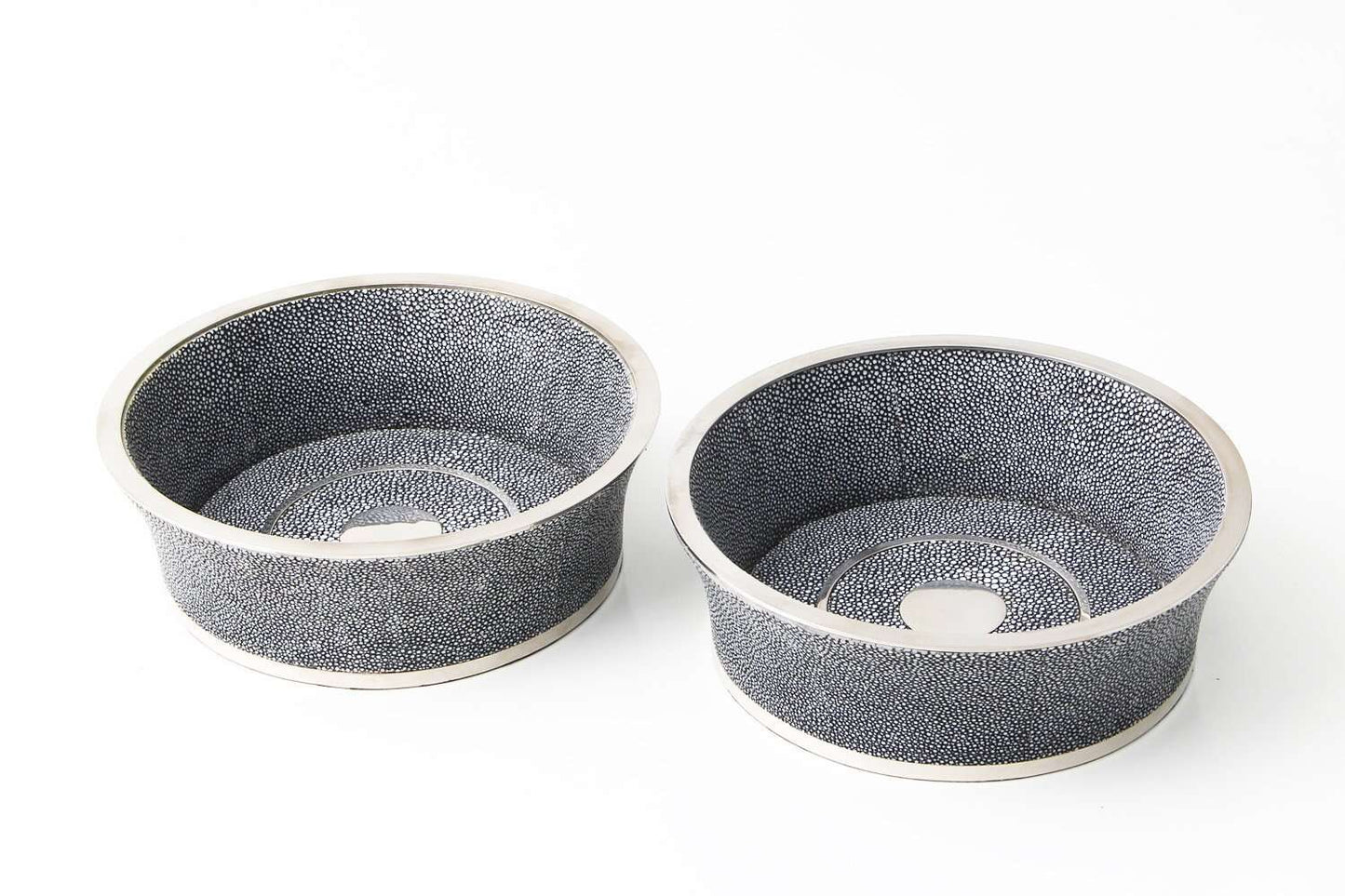 Wine bottle coaster Forwood Design grey shagreen wine bottle coaster