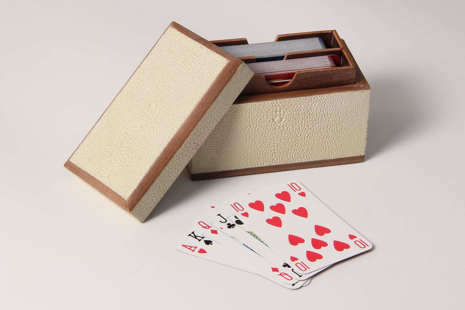 Playing card box alomond Shagreen Playing card box