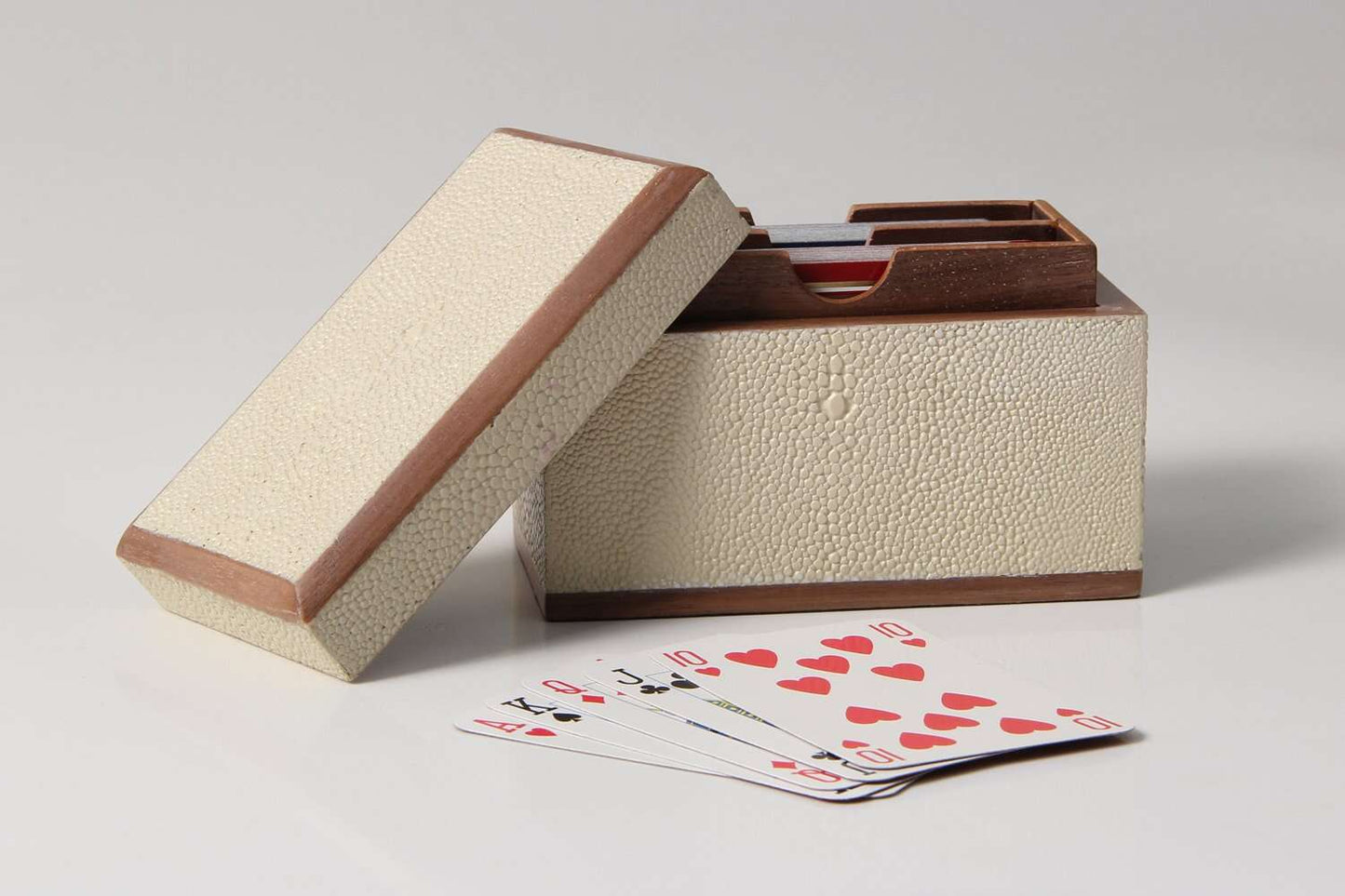 Playing card box modernj white Shagreen Playing card box