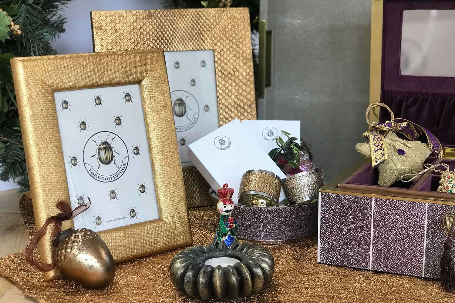 7x5 photo frame Gold photo frames Forwood design Boa frame