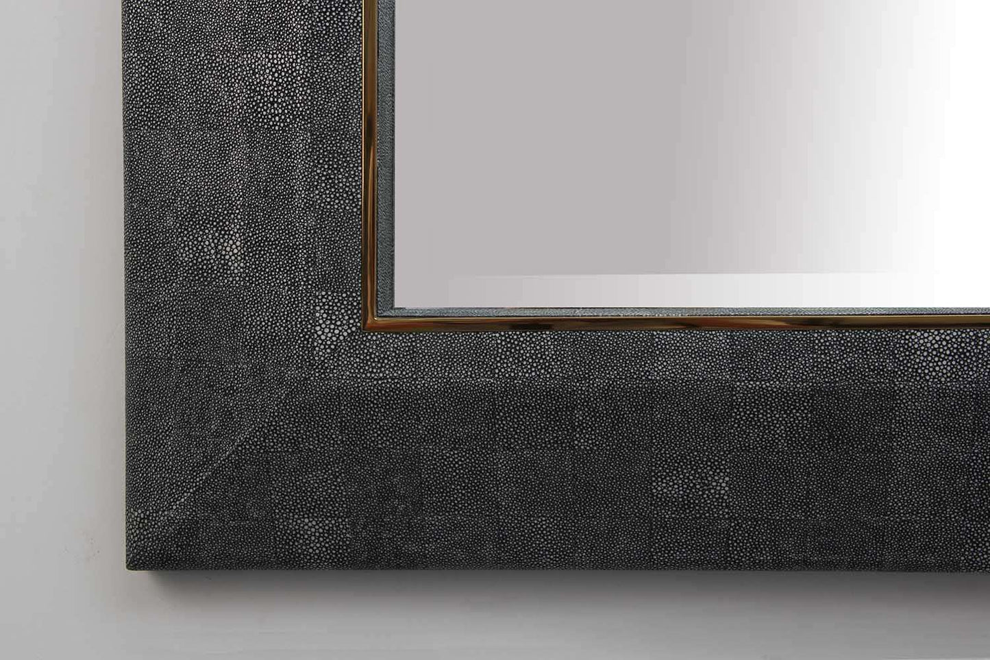 Wall mirror Forwood Design beveled wall mirror