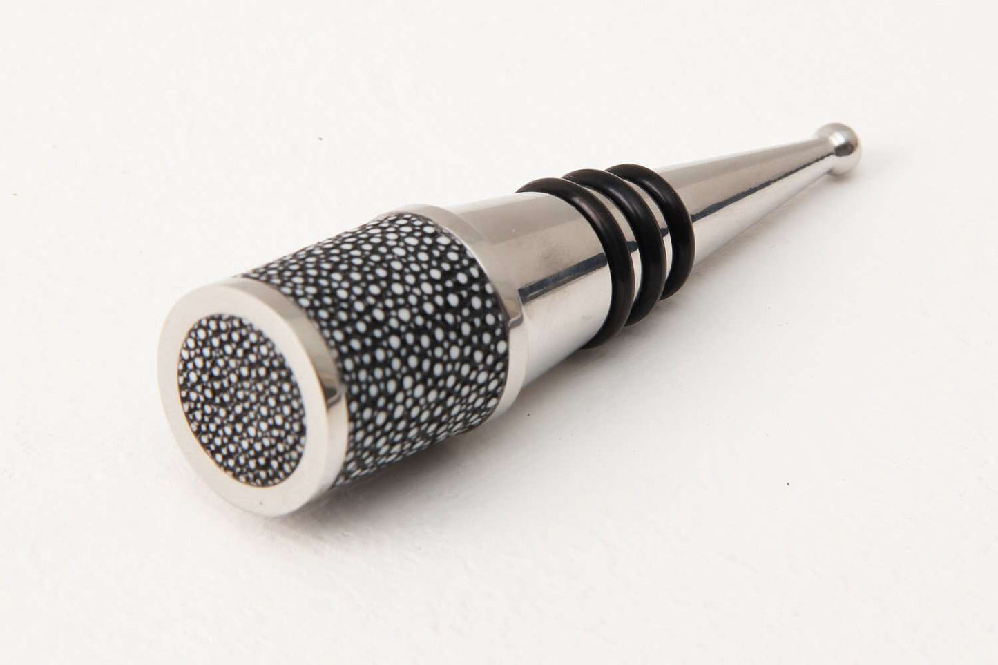 Wine bottle stopper charcoal shagreen stainless steel