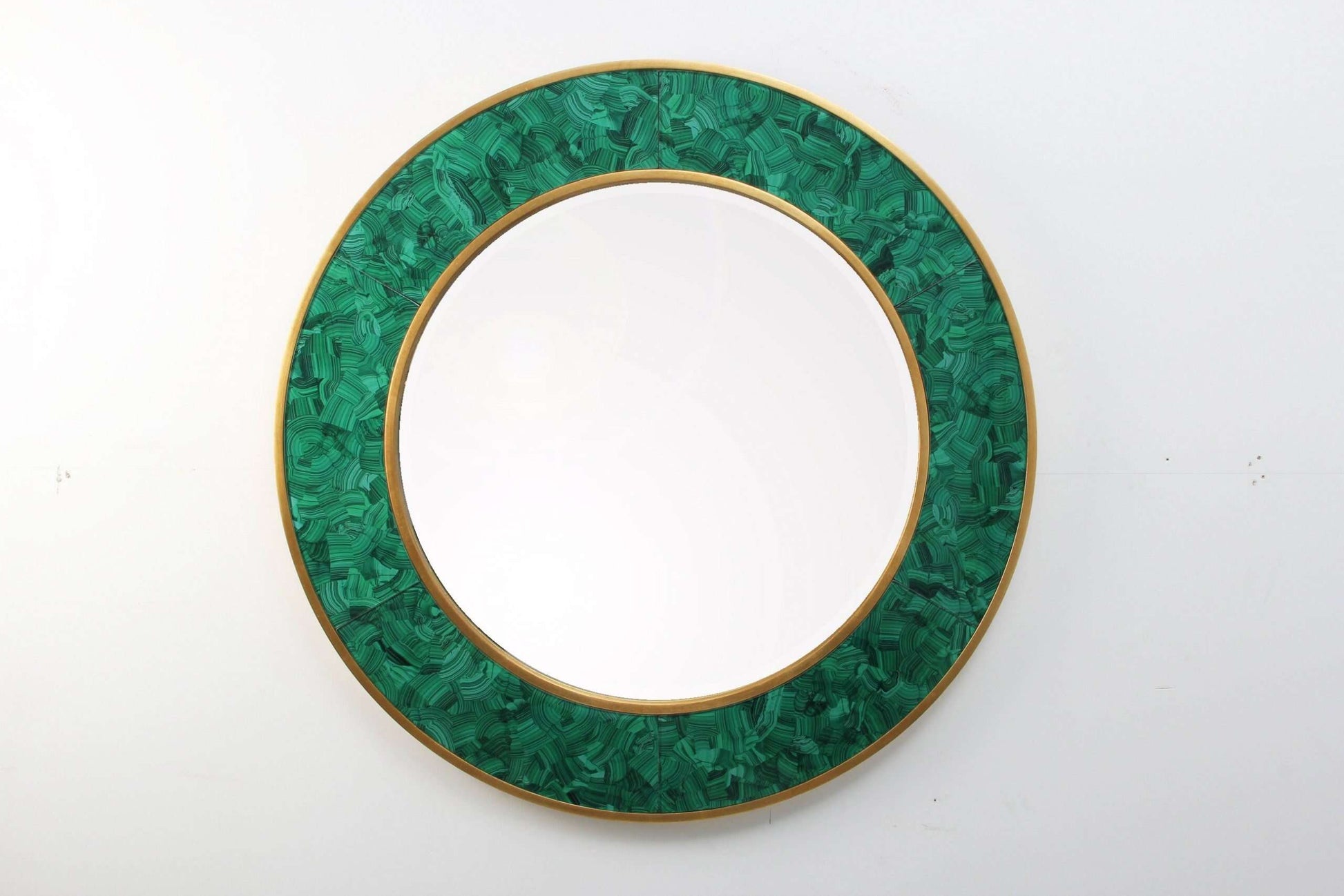 Stylish Round-Mirror in Malacite by Forwood Design