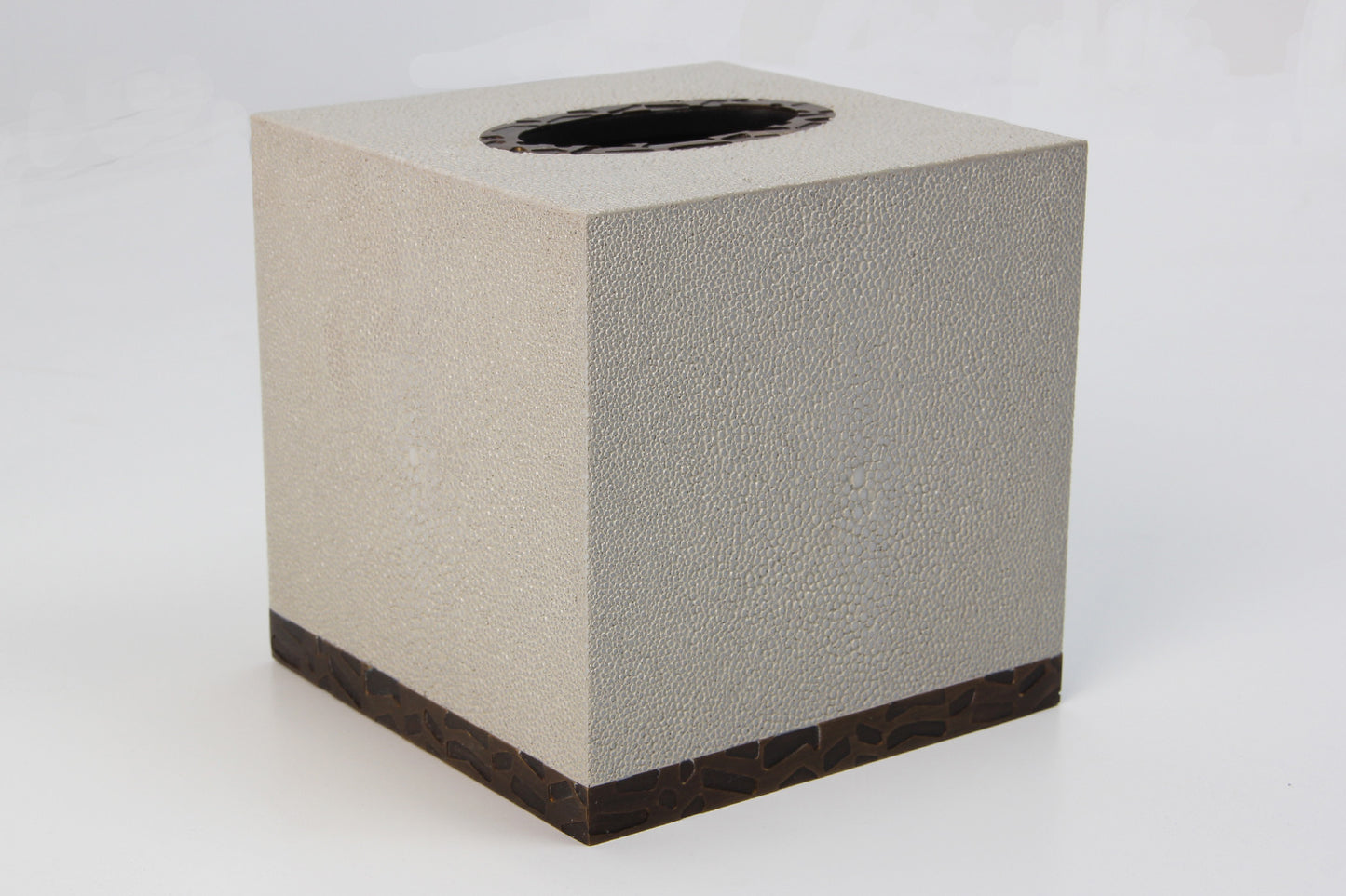 Tissue box white shagreen tissue box