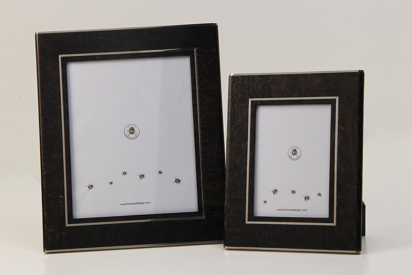 Black Photo Frames in Tamo Ash
