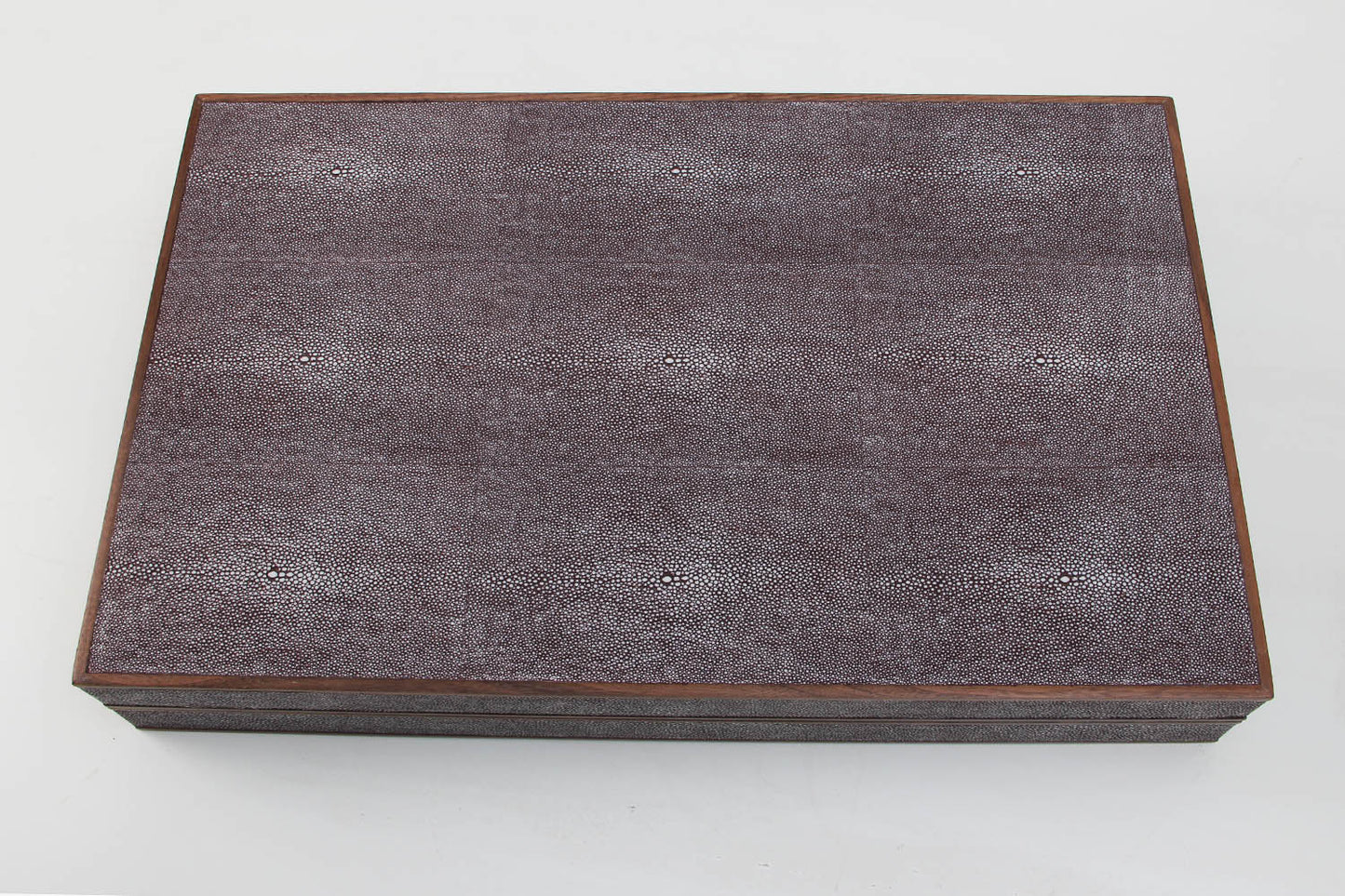 https://forwooddesign.com/app/uploads/2020/06/Mulberry-shagreen-backgammon-set.jpg