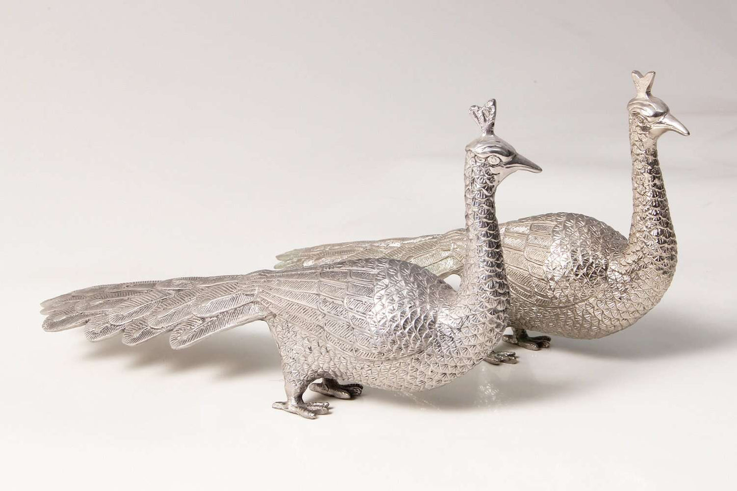 Dining table ornament Dining table sculpture