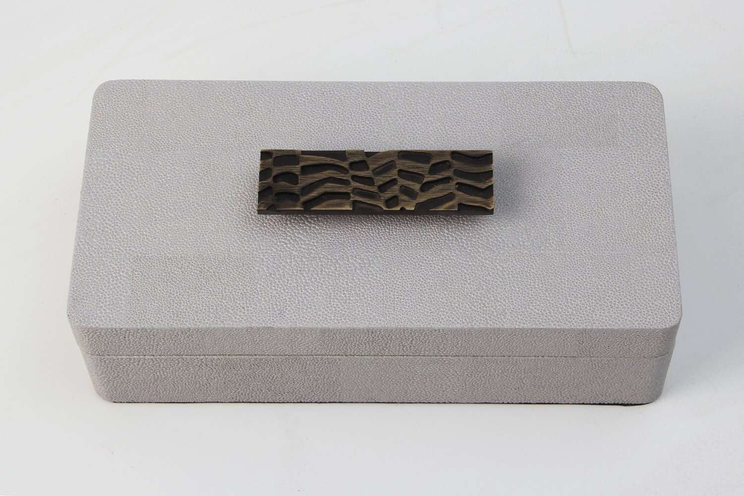 Trinket box remote box white shagreen remote box