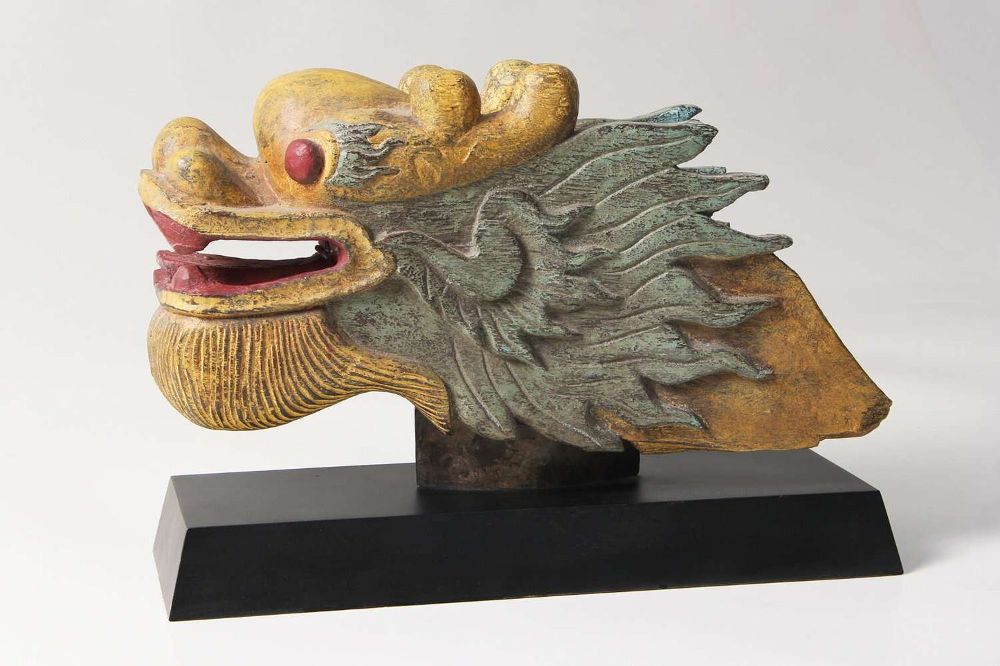 sculpture chic dragon sculpture