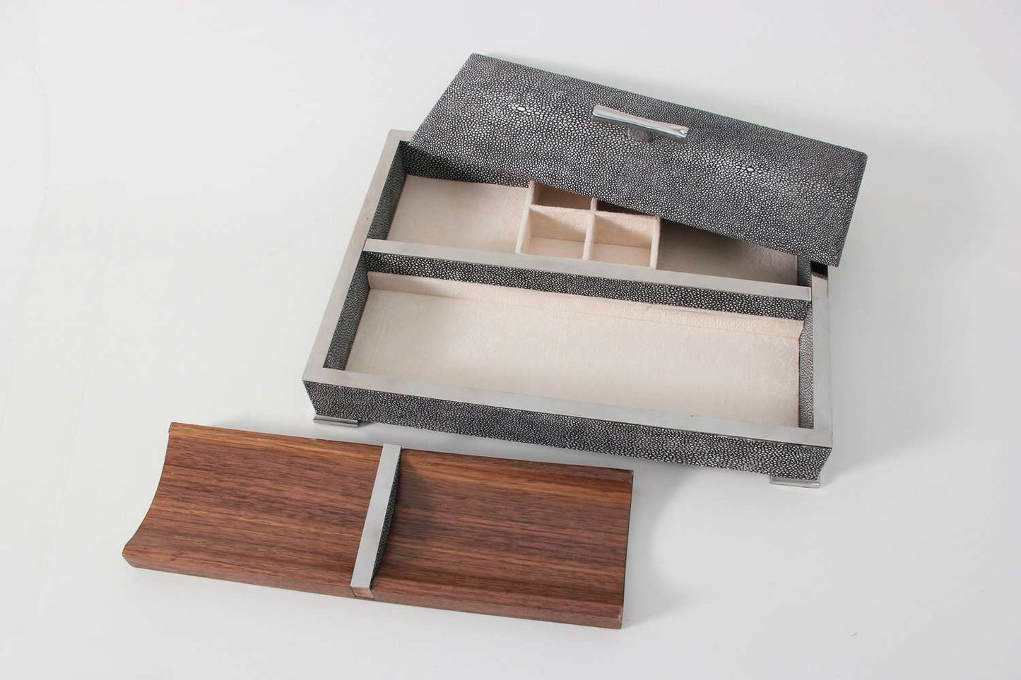 Valet tray in Charcoal-shagreen with secret compartments
