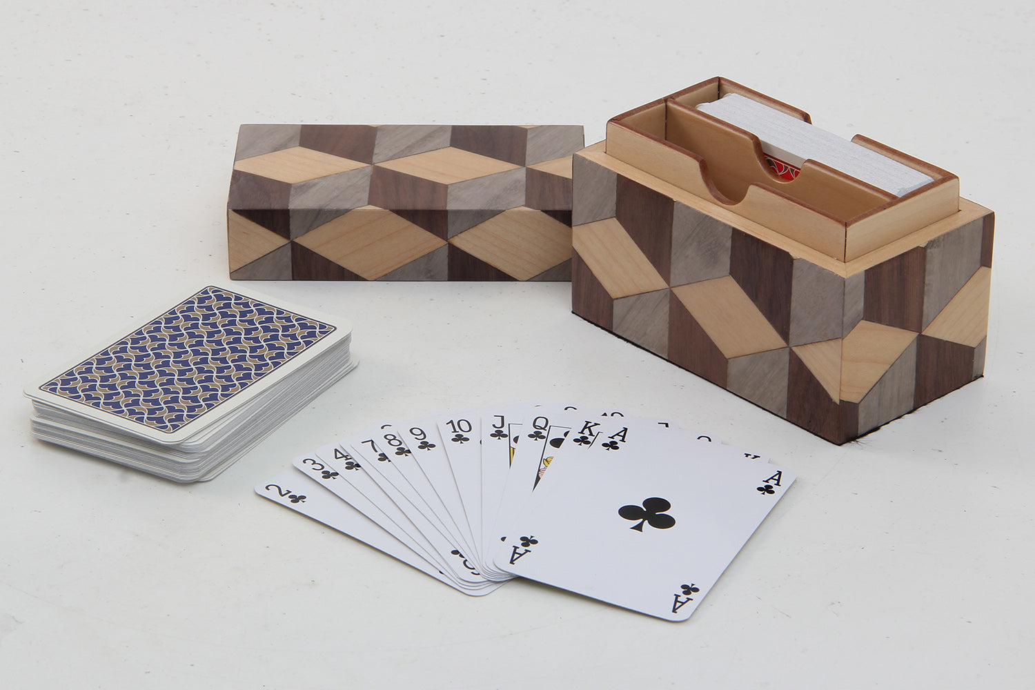Classic Playing card box in marquetry