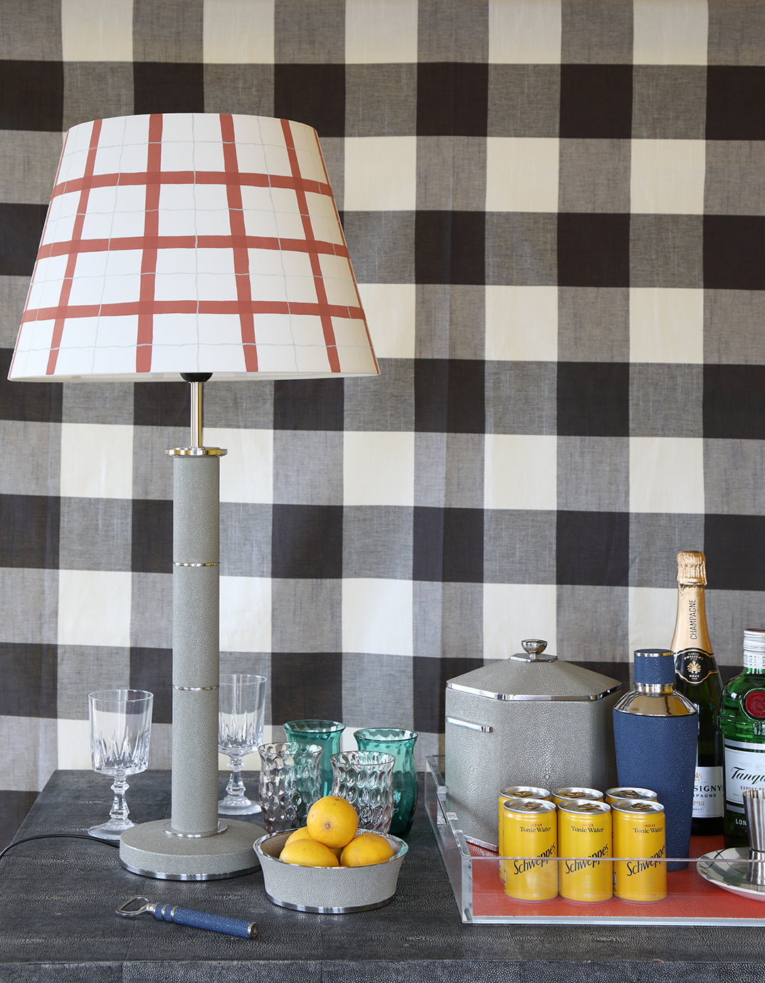 Diss Column Table Lamp in Barley Shagreen