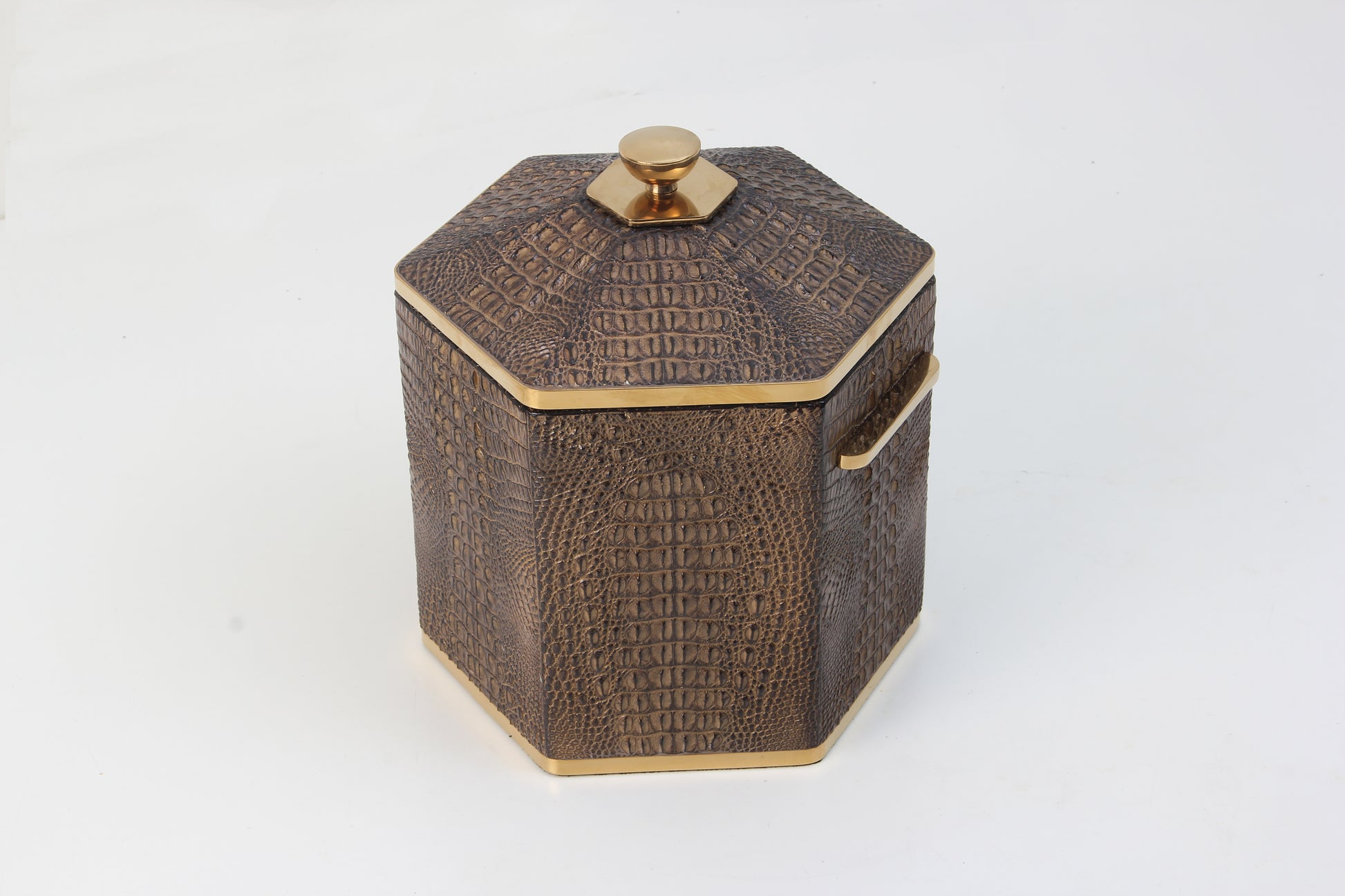 Crocodile ice bucket and tongs barware