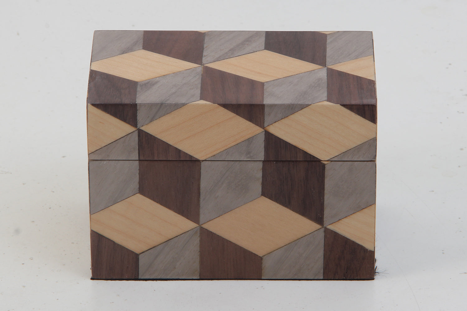 Lux Playing card box in marquetry