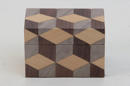 Lux Playing card box in marquetry