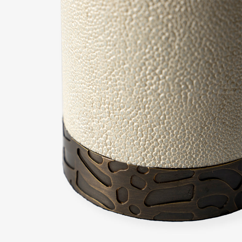 Rachel Winham Mini Pot in Linen Shagreen – Forwood Design