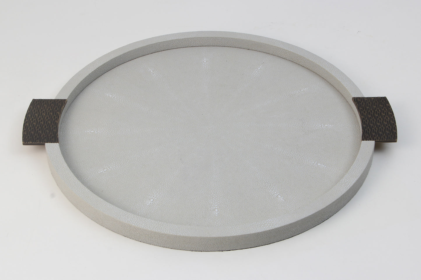 Round serving Tray in Shagreen
