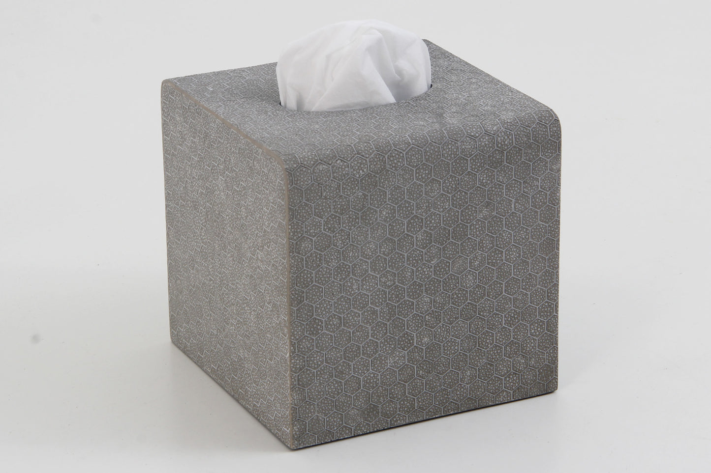 Tissue box in barley shagreen with a subtle luxury finish