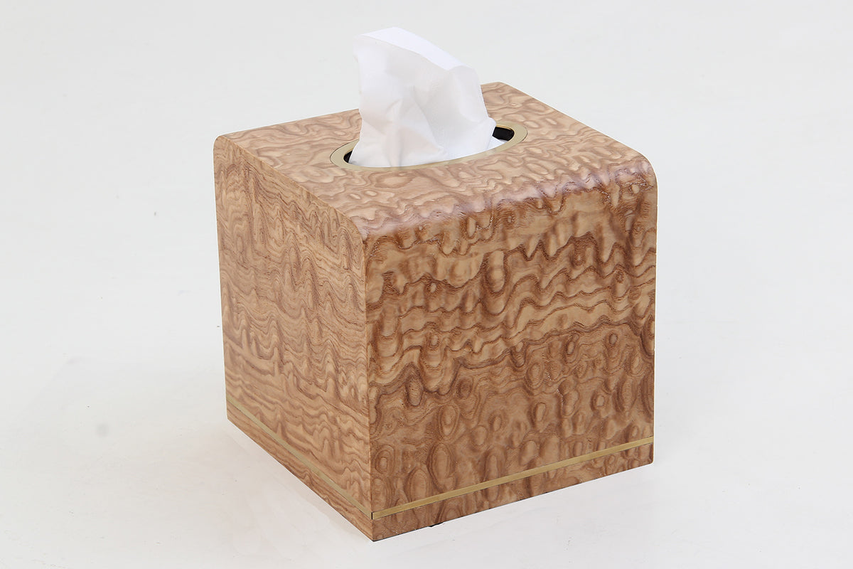 Wooden tissue Box Holder in Tamo Ash