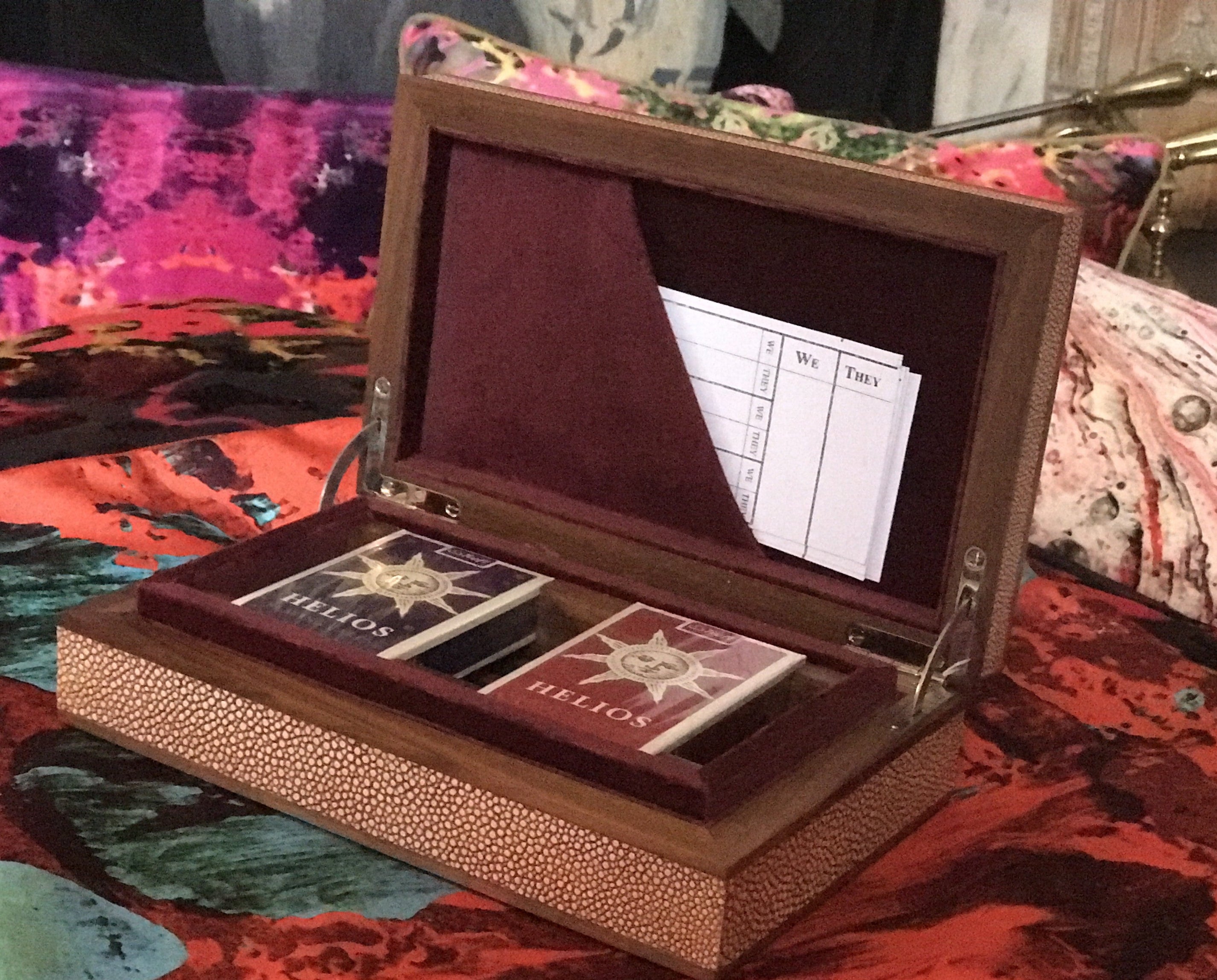 Bridge set in Coral shagreen