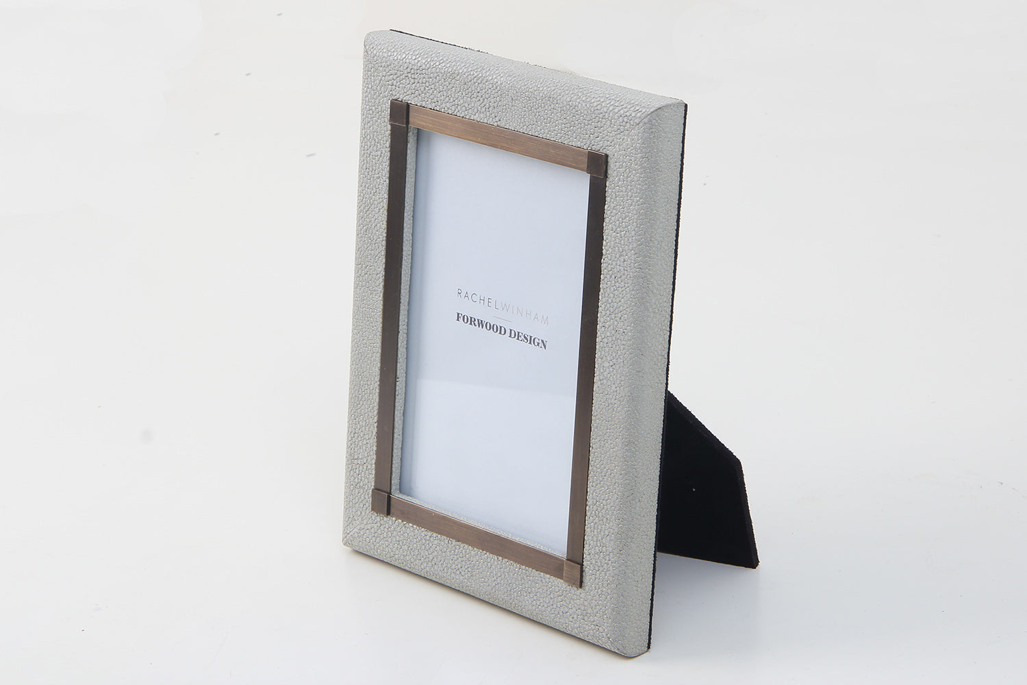 White shagreen 6x4 photo frame with elegant brass inlay for stylish interiors