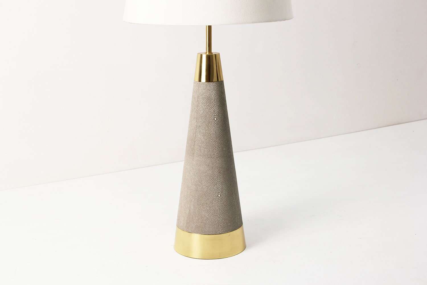 desk lamp Forwood Design Taupe shagreen table lamp