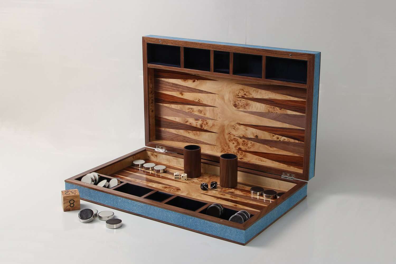 Backgammon board Blue shagreen backgammon board