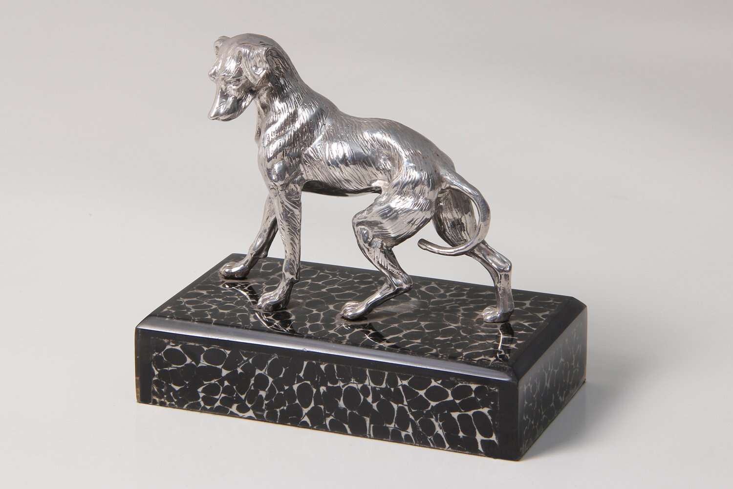 Dog-table-sculpture by Forwood Design