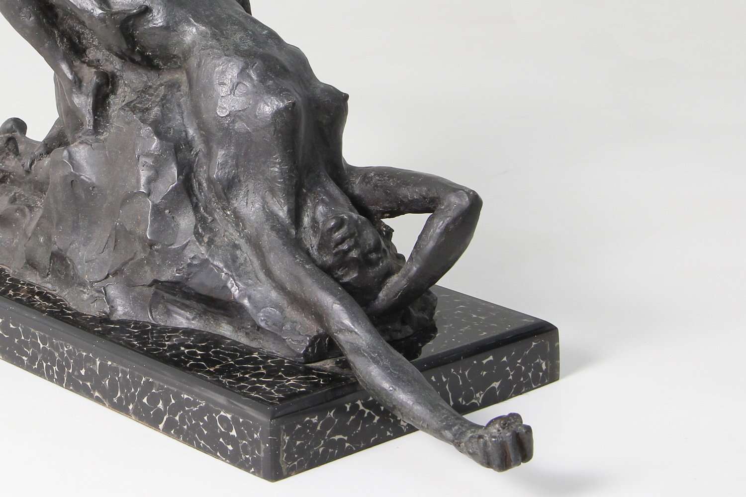 Bronze sculpture table top bronze sculpture
