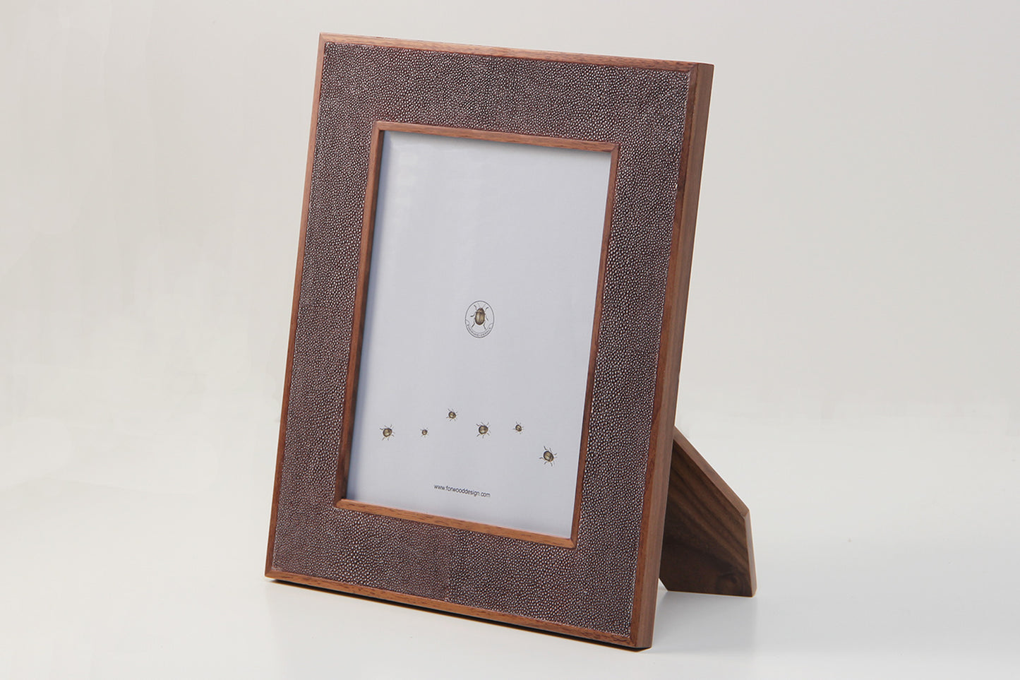 Classic Photo Frame in Mulberry Shagreen