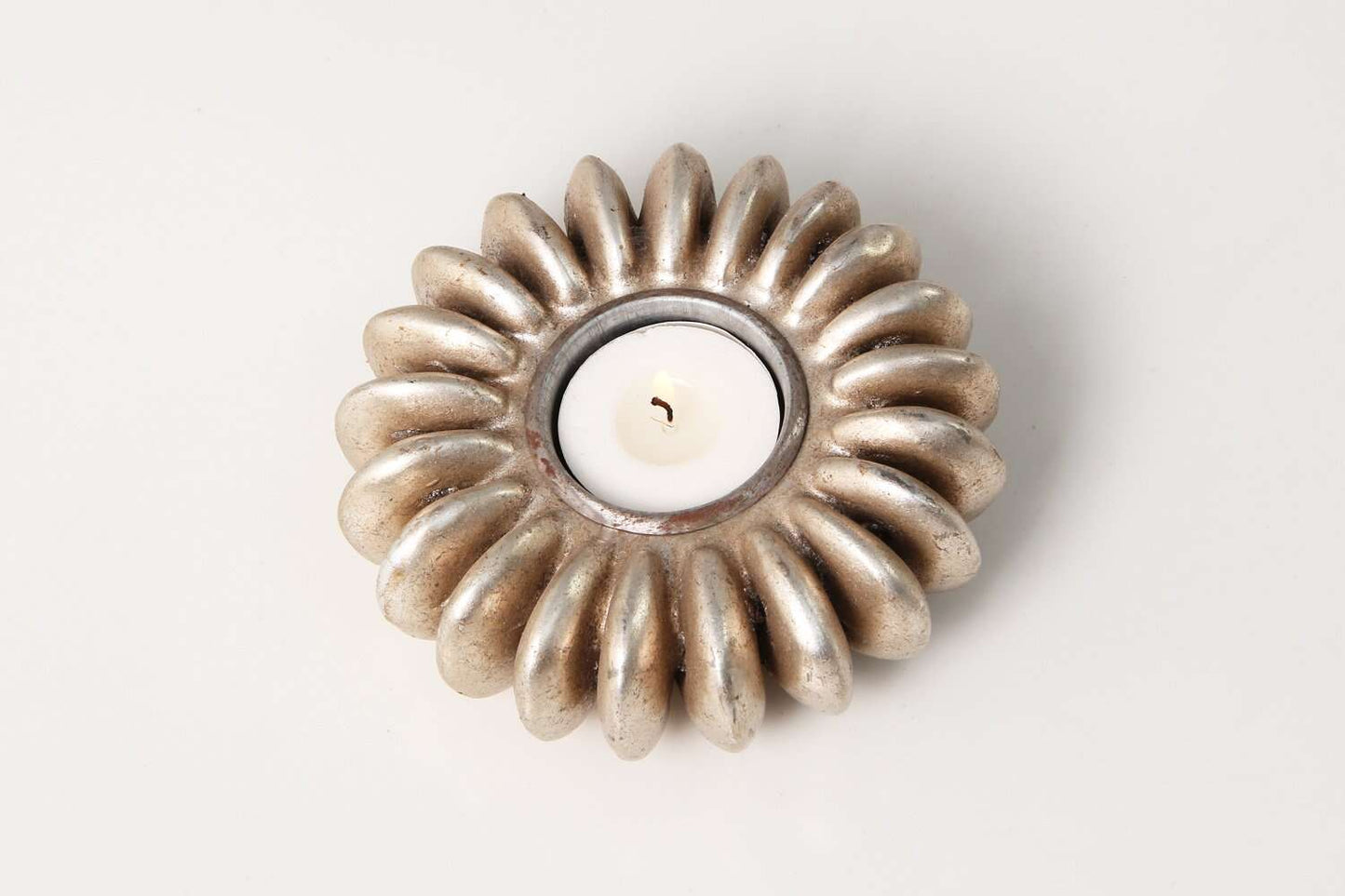 Seed Tea Light Holders in Antique Silver