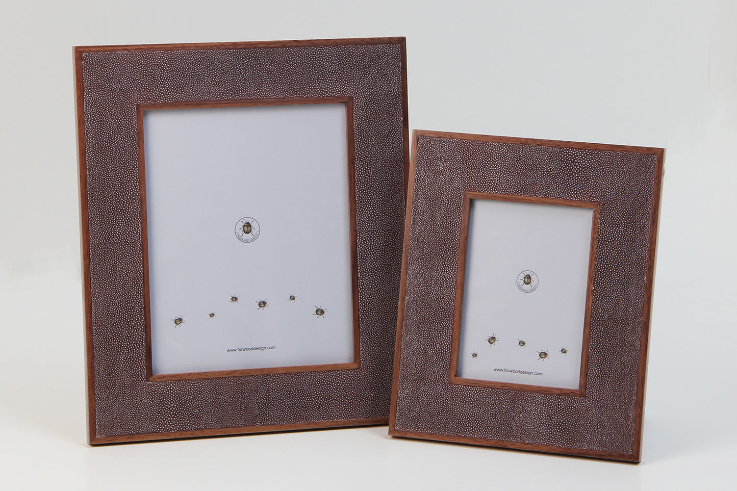Classic Photo Frame in Mulberry Shagreen