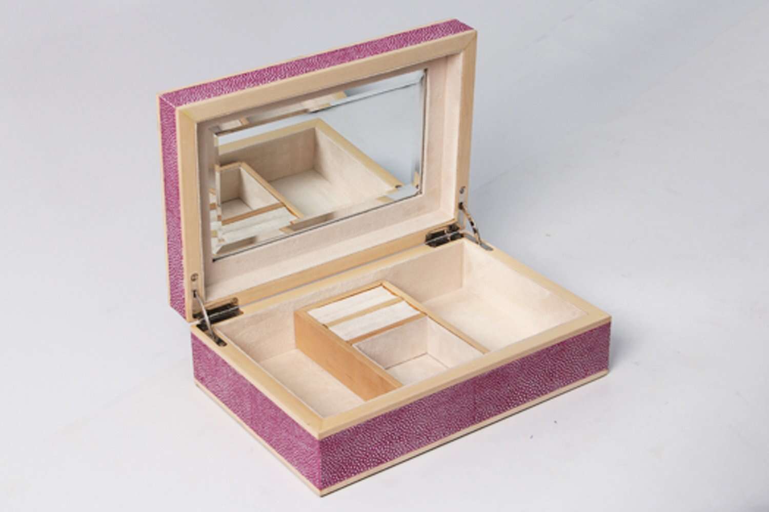 Chic barbie pink shagreen jewelry box with jewelry tray