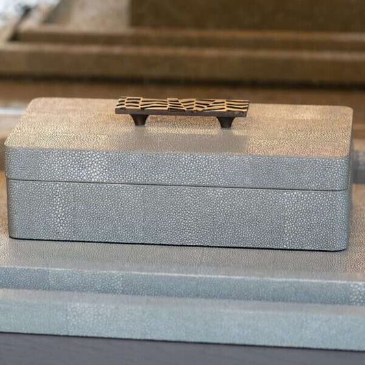 Jewelry box treasure box Green shagreen remote box