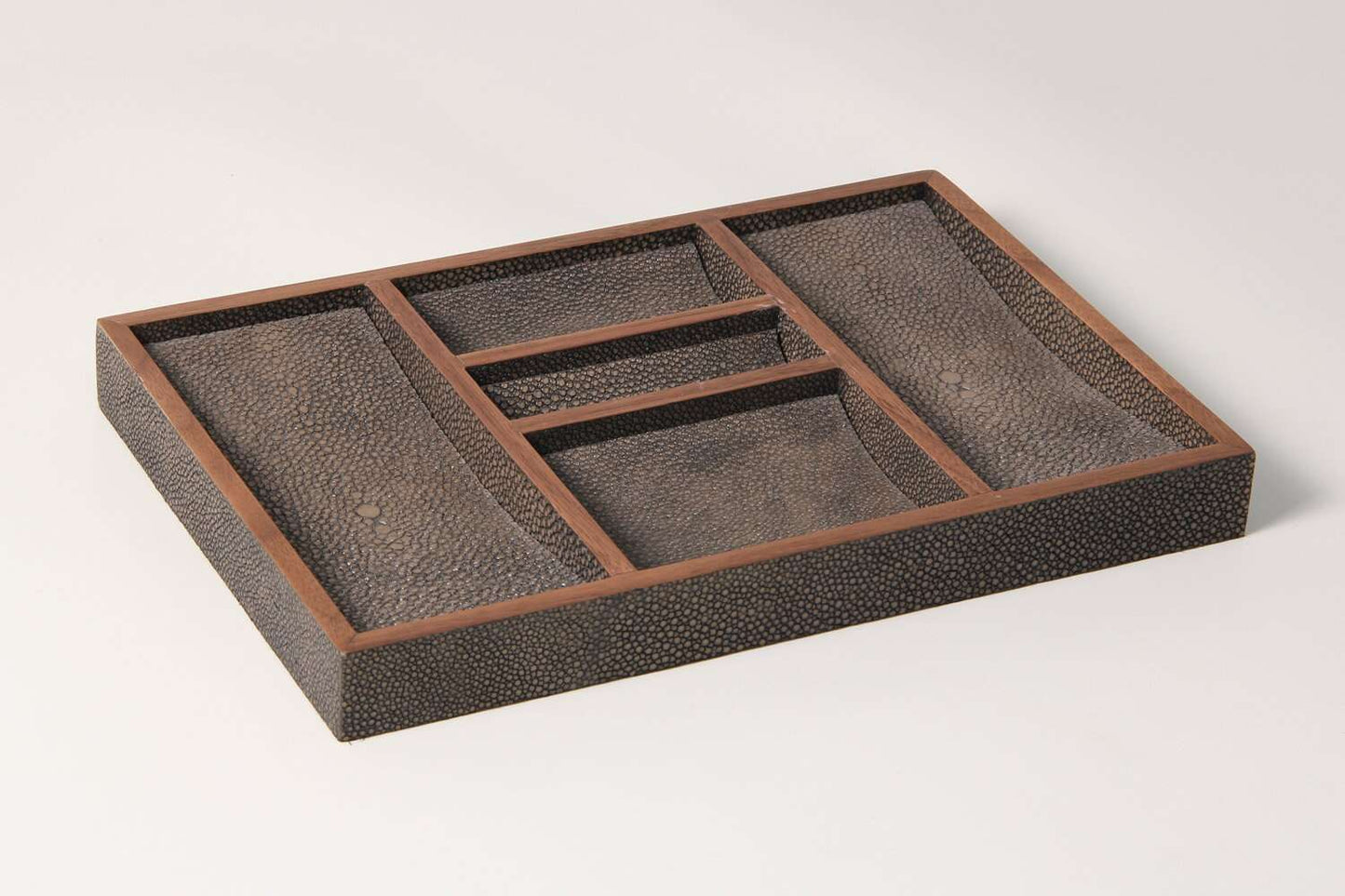 Bevin Valet Tray in Seal Brown