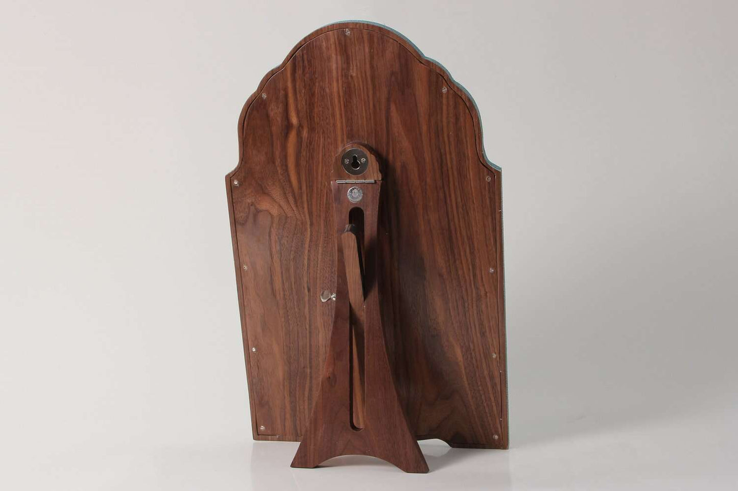  https://forwooddesign.com/app/uploads/2019/07/Teal-shagreen-dressing-table-mirror-5.jpg